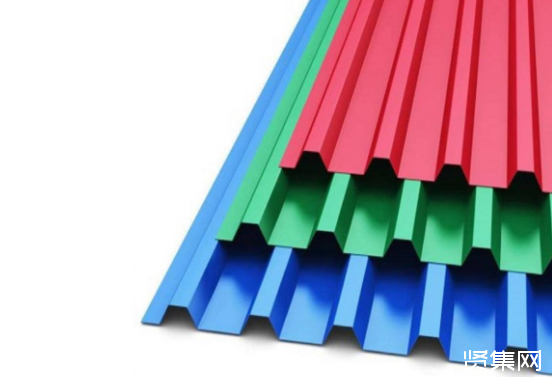 ?彩鋼板的特性有哪些？制作流程和安裝步驟分別是什么？