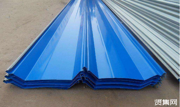 ?彩鋼板的特性有哪些？制作流程和安裝步驟分別是什么？